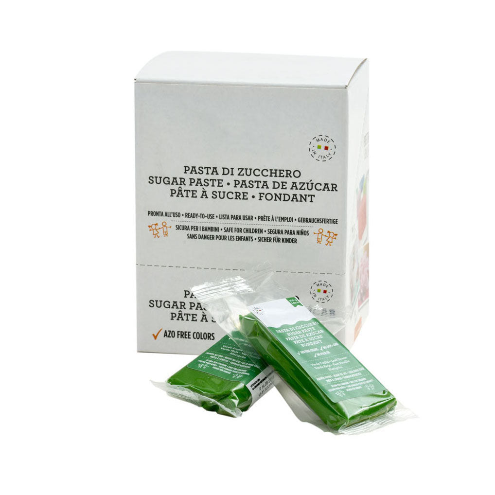 Green rolled fondant by Gusta Supplies for cake decorating, 100g pack