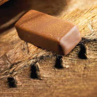 VALRHONA Satilia Lactée 35%, Milk Chocolate Couverture