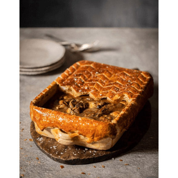 The Pie Room by Calum Franklin (EN)