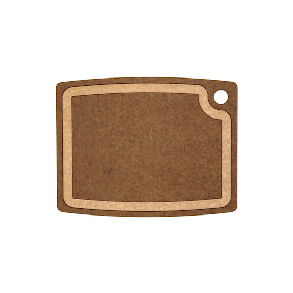 Nutmeg Epicurean cutting board with rounded corners on a white background