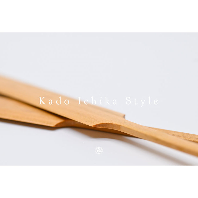 KADO ICHIKA Premium Sakura Wood Ichimonji, Flat Head Stick ⼀⽂字ベラ