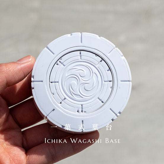 KADO ICHIKA Wagashi Nerikiri Base Holder 流菓台