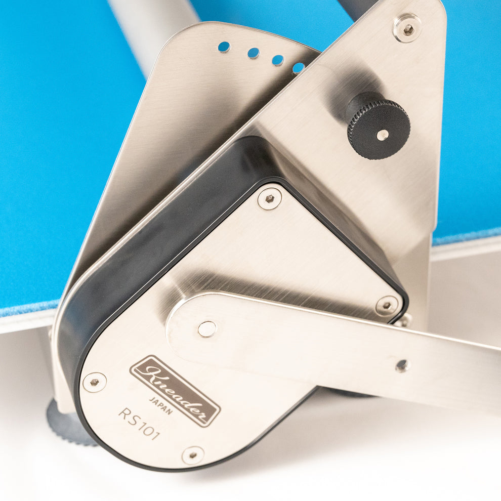 KNEADER RS101 — Compact Manual Dough Sheeter