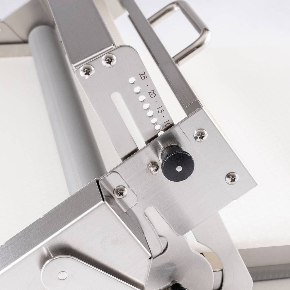 KNEADER RS201 — Folding Manual Dough Sheeter