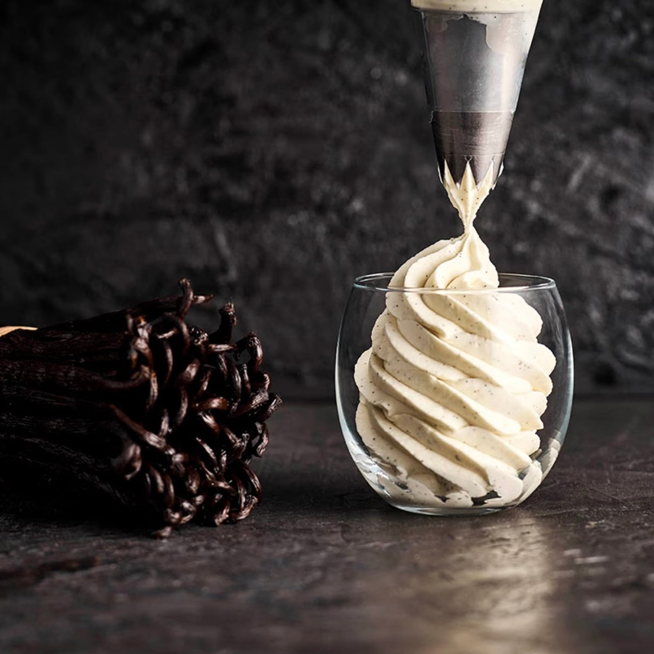 NOROHY Organic Madagascar Vanilla Beans, 125g