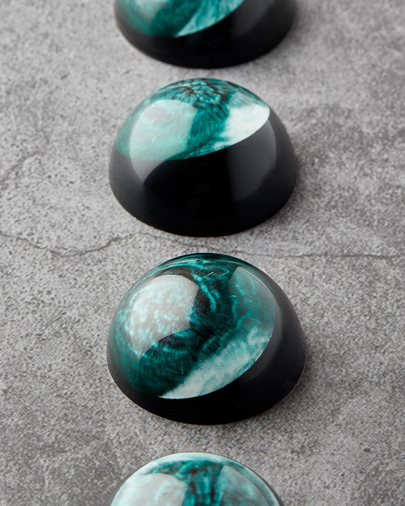 Offbeat by Andrey Dubovik (EN/ES) - PRE-ORDER