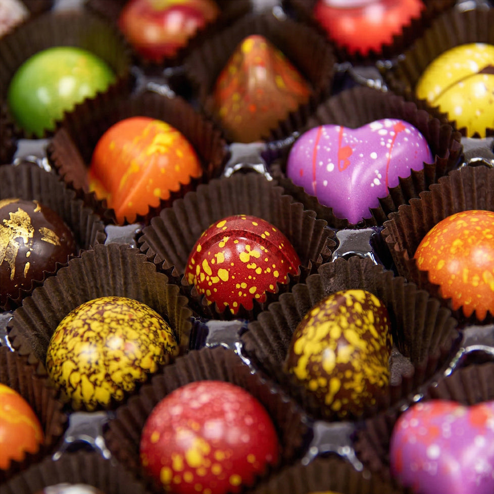 ROXY & RICH Natural Fuchsia Red Coloured Cocoa Butter