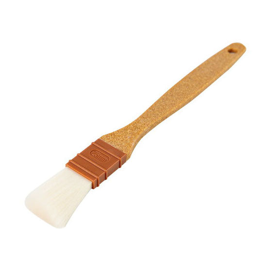 25mm Sanneng basting eco handle brush with wooden handle and white brush head on a white background
