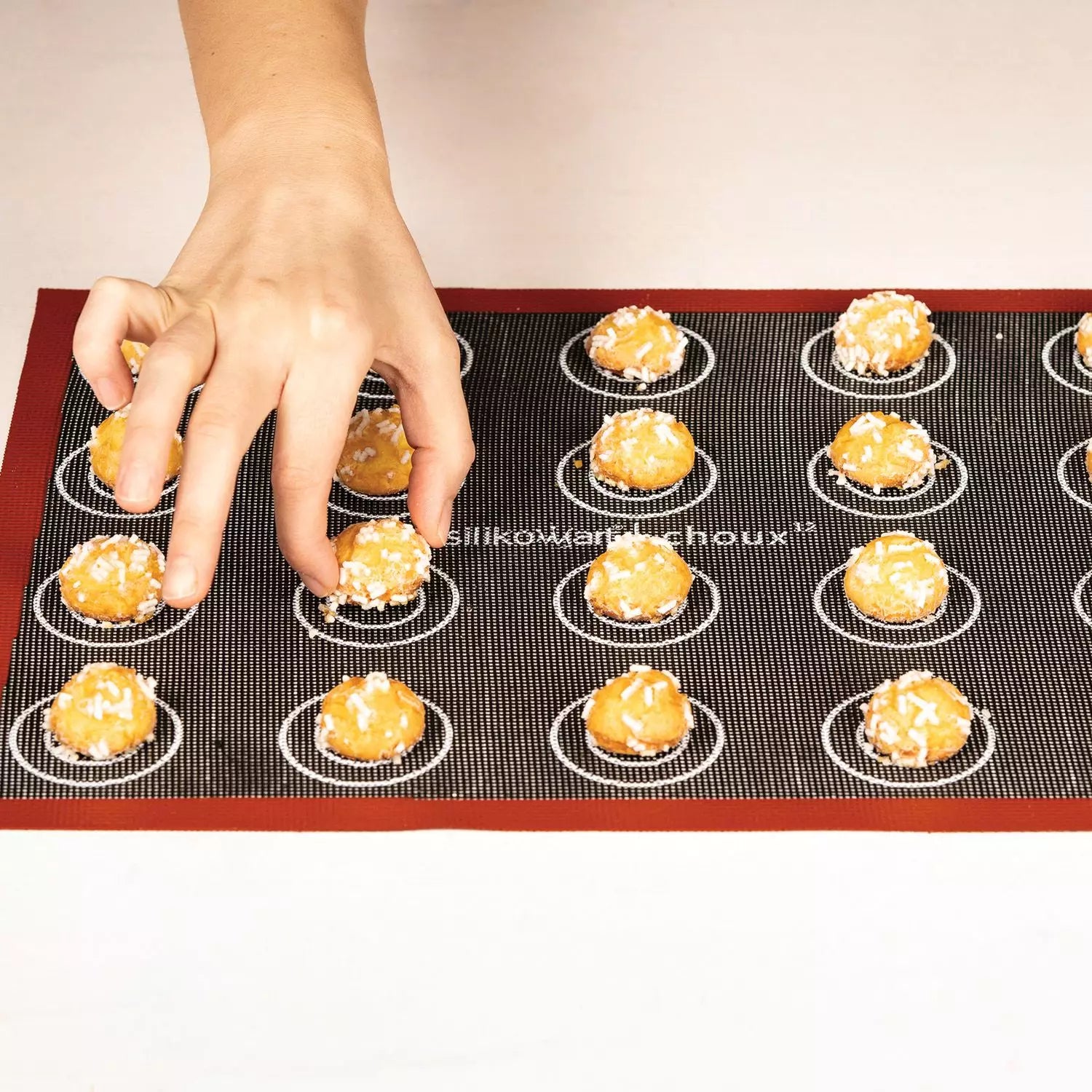 SILIKOMART Air Mat Éclair & Choux Micro-Perforated Baking Mat 400 x 300 mm 40.113.99.0000
