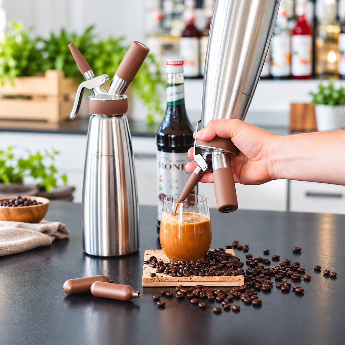 iSi Nitro Whip 1L – Nitro Coffee, Tea & Cocktail Infuser
