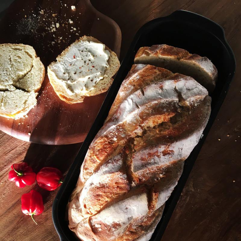 EMILE HENRY Large Bread Loaf Baker