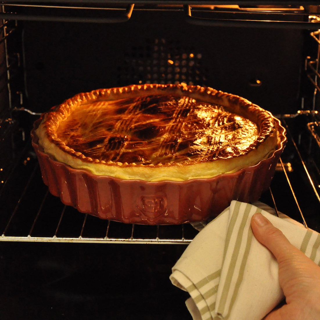 EMILE HENRY Round Deep Flan Dish