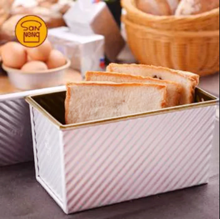 SANNENG Non-stick Loaf Pan/Bread Mould