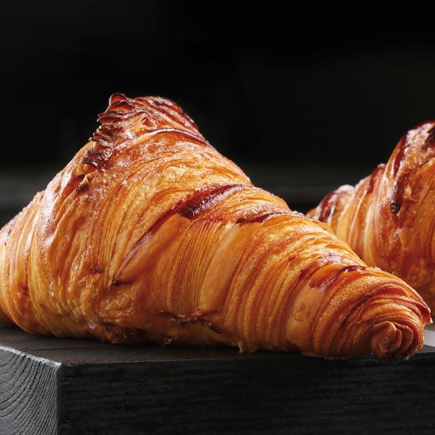 Sweet Devotion: A Contemporary Approach to Artisanal Viennoiserie by Daniel Alvarez (EN/ES)